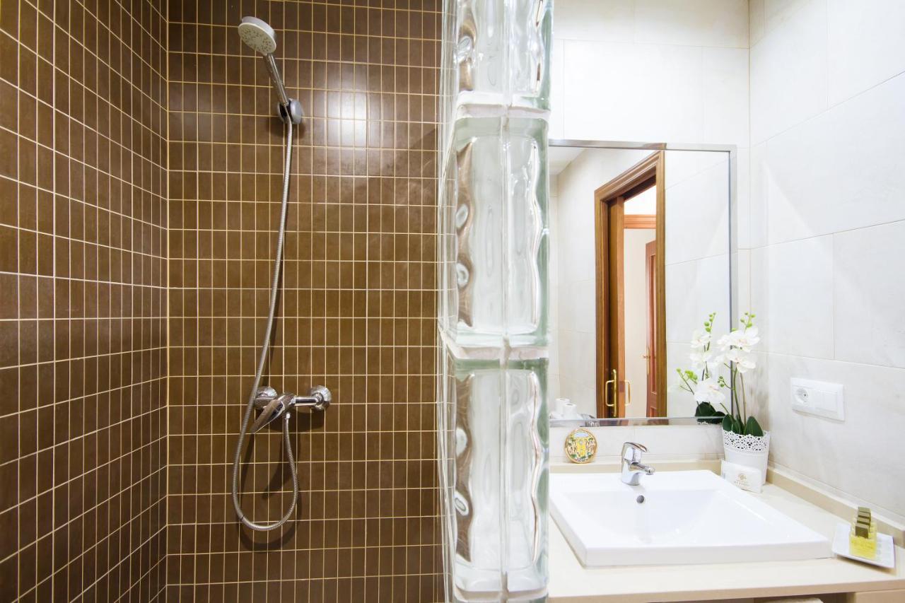 Apartamentos El Tajo & Spa ロンダ エクステリア 写真